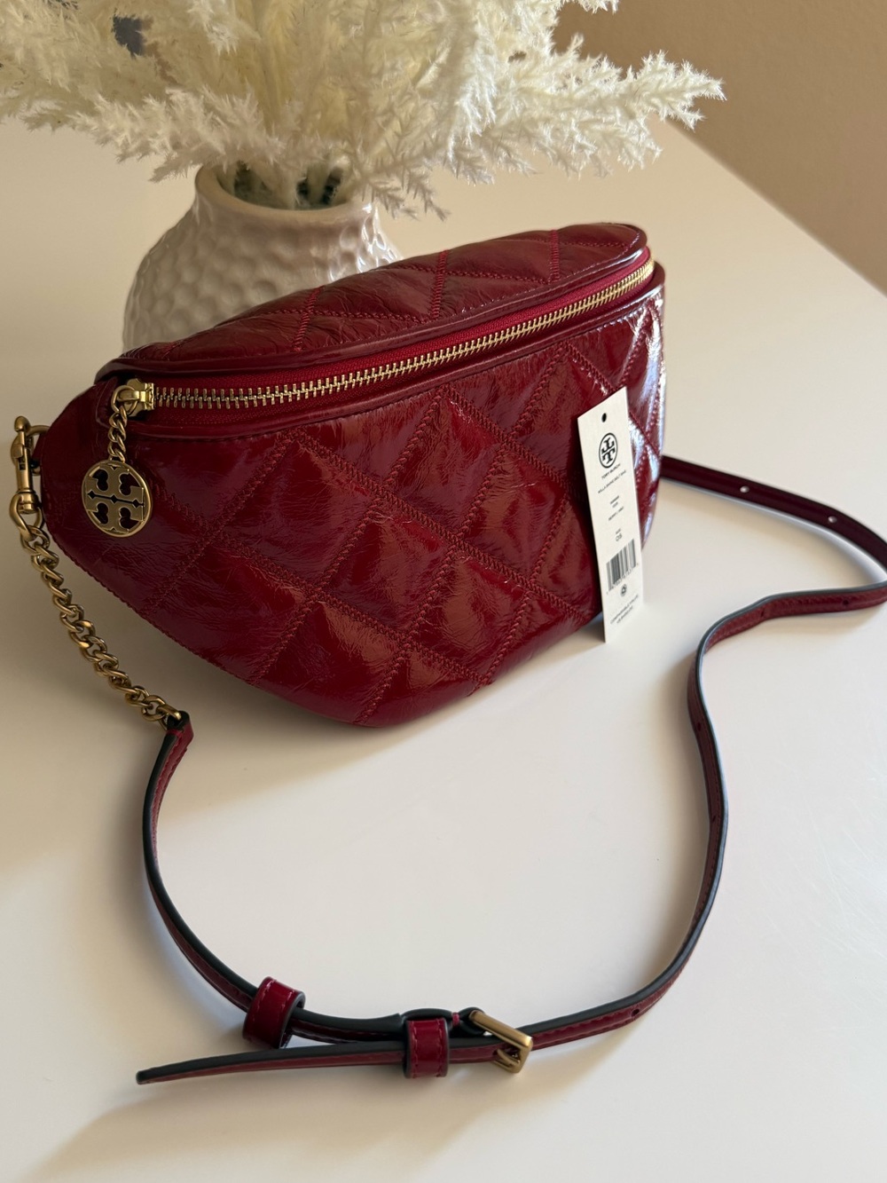 NWT Tory Burch Willa shine Belt Bag Leather Fanny Pack Crossbody in berry red